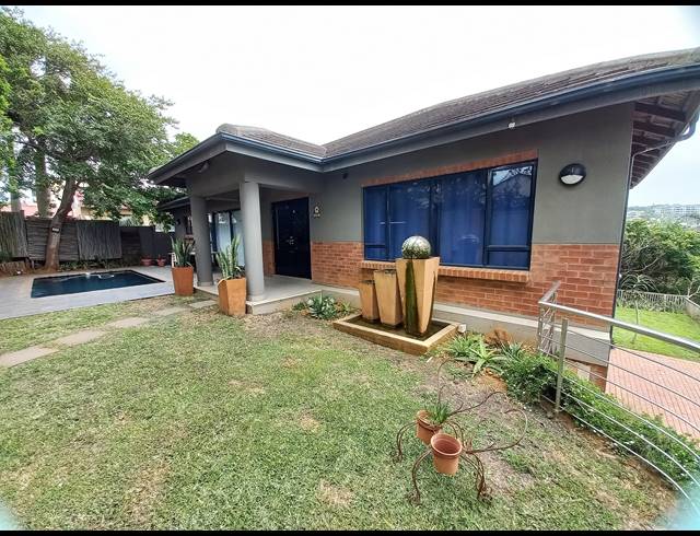 5 BEDROOM HOUSE TO LET IN DEEPDENE